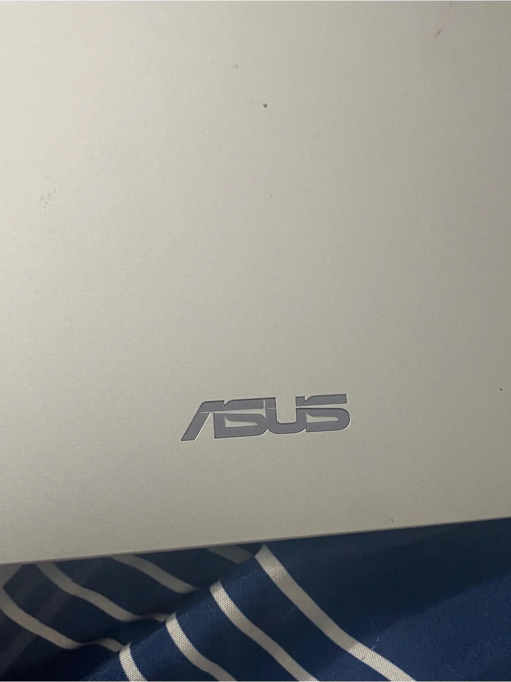 ASUS Chromebook CX15 Silver Laptop - Sleek Silver Design